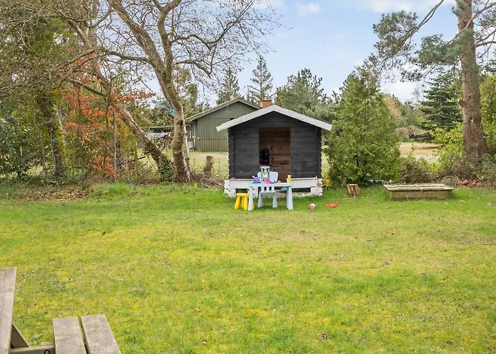 Awesome In Vaeggerlose With Sauna Vakantiehuis
